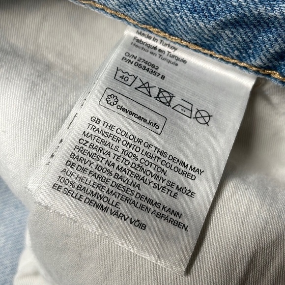 H & M Denim Boyfriend Low Waist Button Fly Jeans Distressed Ripped Siz… - Picture 4 of 10